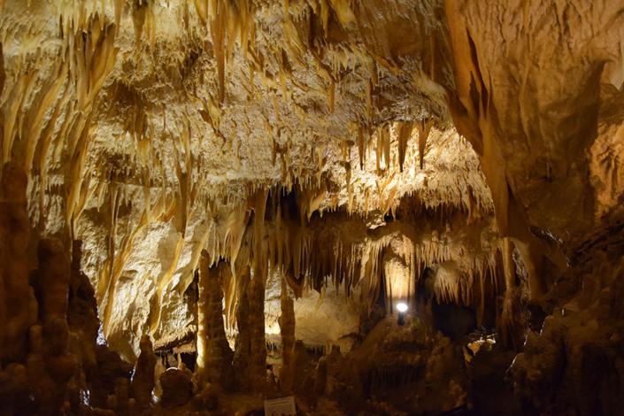 Grotte de Villars
